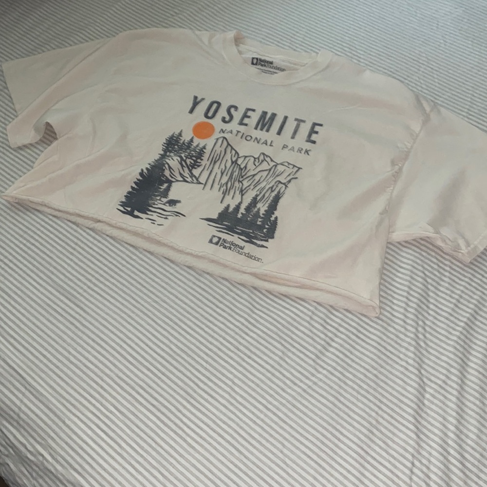 Cropped National Park Foundation Tee